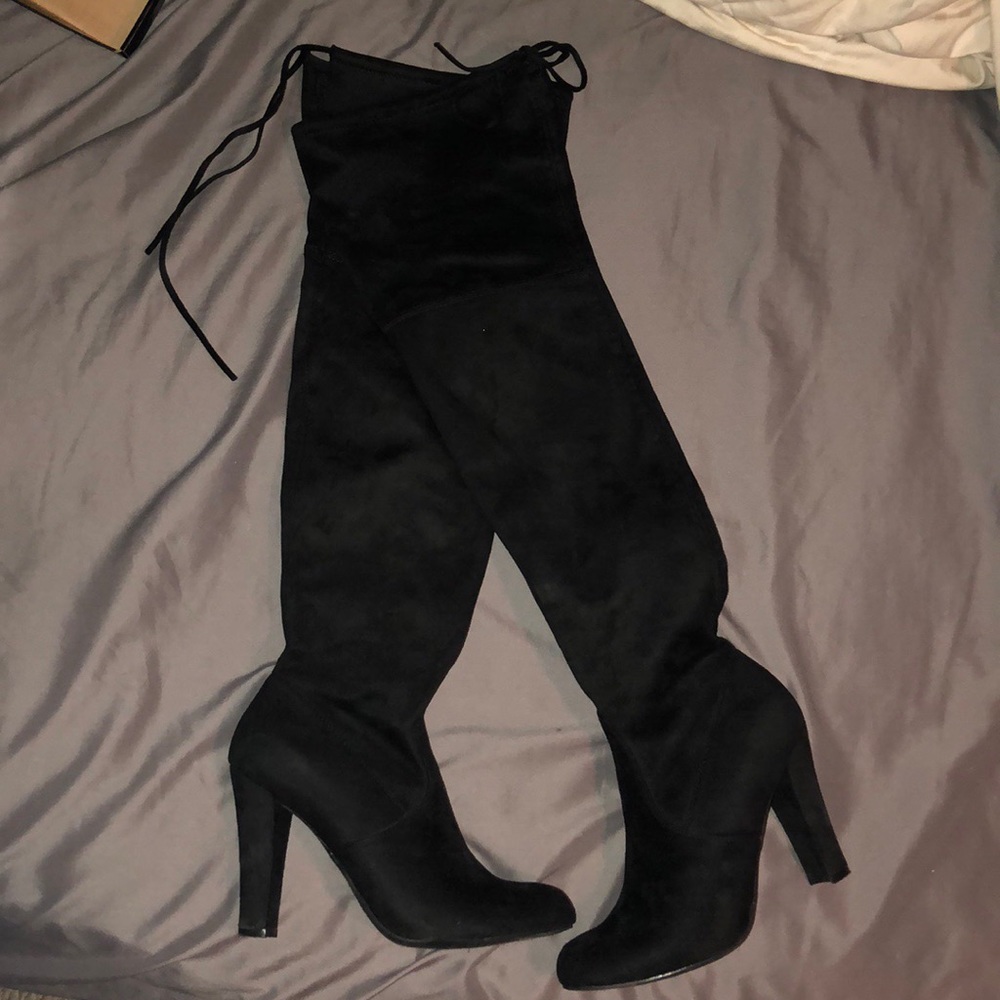 Christiana Siriano - thigh high boots